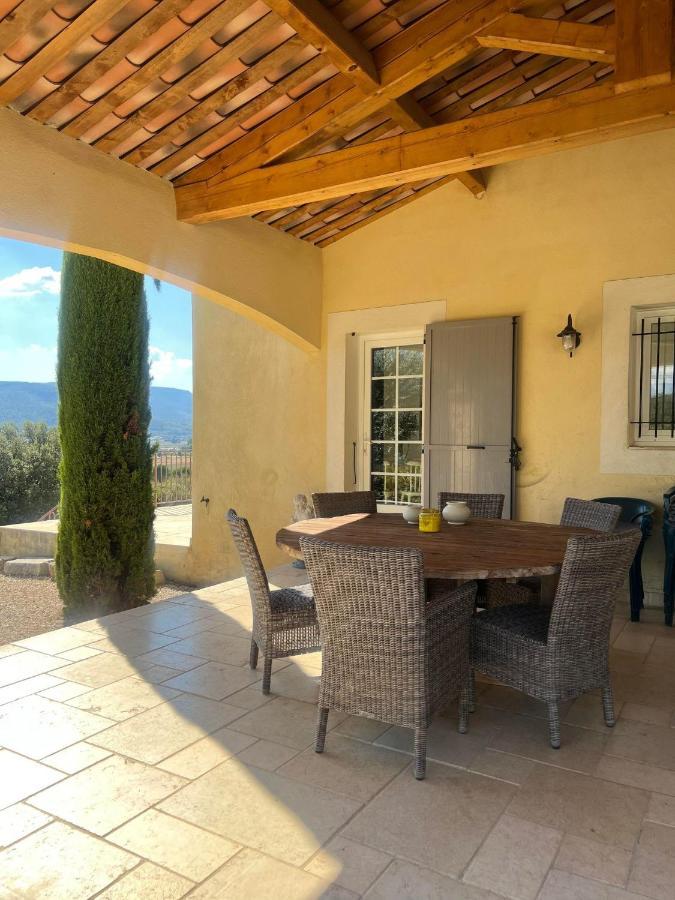 Magnifique Villa Avec Piscine Saint-Maximin Buitenkant foto