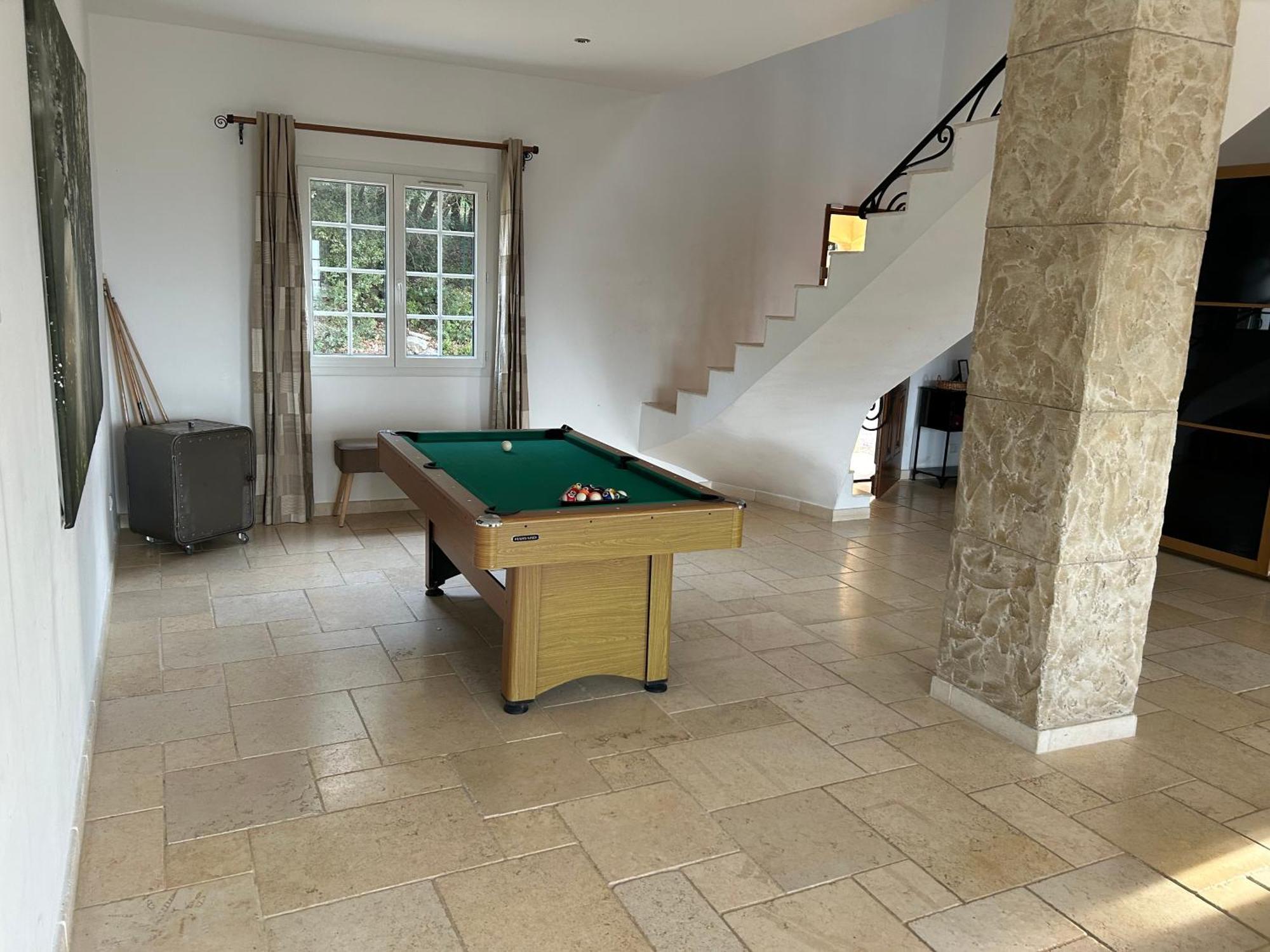 Magnifique Villa Avec Piscine Saint-Maximin Buitenkant foto